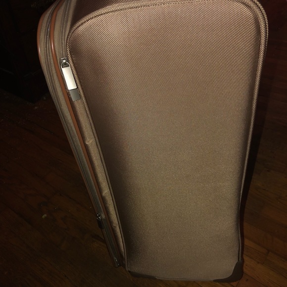 Luggage - Picture 8 of 8